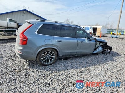 Trzecie zdjęcie samochodu z tyłu: 2018 VOLVO XC90 T6 VIN:YV4A22PK9J1334005 - miniatura