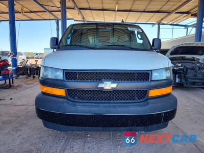 Piąte zdjęcie samochodu w środku: 2018 CHEV EXPRESS G3500 VIN:1GCZGGFG0J1178826 - miniatura