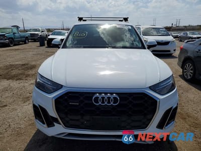 Piąte zdjęcie samochodu w środku: 2022 AUDI Q5 PREMIUM PLUS 45 VIN:WA1EAAFY5N2134885 - miniatura