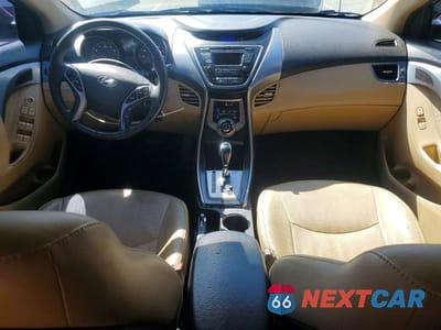 Zdjęcie 8 z 12 samochodu: 2013 HYUNDAI ELANTRA LIMITED VIN:5NPDH4AE1DH352542 - miniatura