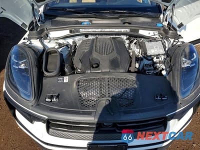 Zdjęcie 12 z 13 samochodu: 2025 PORSCHE MACAN BASE VIN:WP1AA2A56SLB08128 - miniatura