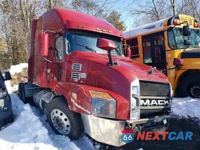2021 MACK ANTHEM 1M1AN4GYXMM019873 - główne zdjęcie licytacji z USA - miniatura