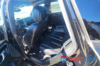 Zdjęcie 6 z 14 samochodu: 2017 PORSCHE MACAN VIN:WP1AA2A51HLB05601 - miniatura