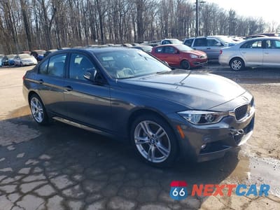 Czwarte zdjęcie samochodu z boku: 2018 BMW 340 XI VIN:WBA8B7C52JA938068 - miniatura
