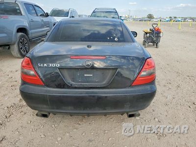 Zdjęcie 6 z 12 samochodu: 2009 MERCEDES-BENZ SLK 300 VIN:WDBWK54F09F191525 - miniatura