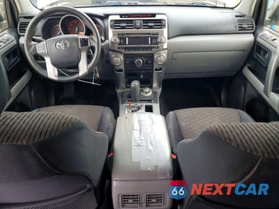 Zdjęcie 8 z 12 samochodu: 2013 TOYOTA 4RUNNER SR5 VIN:JTEBU5JR0D5137015 - miniatura