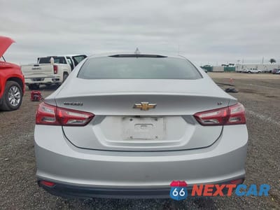 Zdjęcie 6 z 12 samochodu: 2020 CHEVROLET MALIBU LT VIN:1G1ZD5ST4LF036249 - miniatura