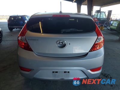Zdjęcie 6 z 12 samochodu: 2017 HYUNDAI ACCENT SE VIN:KMHCT5AE7HU325904 - miniatura