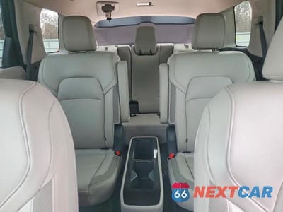 Zdjęcie 10 z 12 samochodu: 2025 NISSAN PATHFINDER SL VIN:5N1DR3CD9SC265360 - miniatura