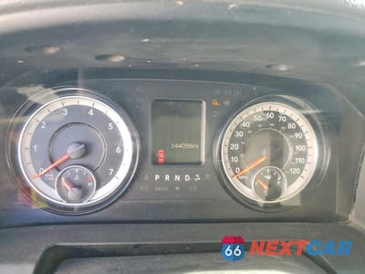 Zdjęcie 9 z 11 samochodu: 2018 RAM 2500 ST VIN:3C6UR5HJ7JG317151 - miniatura