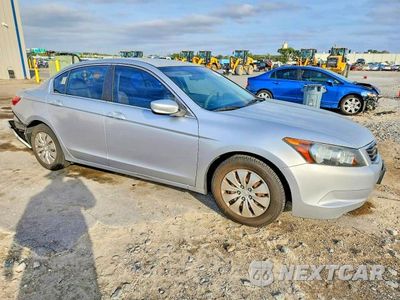 Czwarte zdjęcie samochodu z boku: 2010 HONDA ACCORD LX VIN:1HGCP2F36AA017730 - miniatura