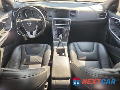 Zdjęcie 8 z 12 samochodu: 2014 VOLVO S60 T5 VIN:YV1612FS2E2289528 - miniatura
