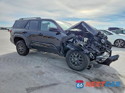 Czwarte zdjęcie samochodu z boku: 2025 TOYOTA 4RUNNER SR5 VIN:JTEVA5BR8S5026648 - miniatura