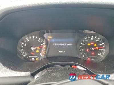 Zdjęcie 9 z 12 samochodu: 2023 JEEP COMPASS LATITUDE LUX VIN:3C4NJDFN6PT544576 - miniatura
