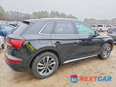 Trzecie zdjęcie samochodu z tyłu: 2021 AUDI Q5 PREMIUM VIN:WA1AAAFY7M2076257 - miniatura