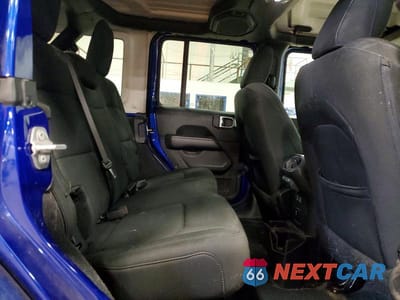 Zdjęcie 10 z 11 samochodu: 2018 JEEP WRANGLER UNLIMITED SAHARA VIN:1C4HJXEG0JW298157 - miniatura