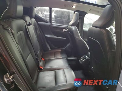 Zdjęcie 10 z 13 samochodu: 2020 VOLVO XC40 T5 INSCRIPTION VIN:YV4162ULXL2264965 - miniatura