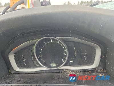 Zdjęcie 9 z 12 samochodu: 2018 VOLVO S60 INSCRIPTION VIN:LYV402TK1JB171399 - miniatura