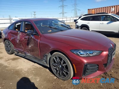 Czwarte zdjęcie samochodu z boku: 2022 BMW M440XI GRAN COUPE VIN:WBA13AW06NFM21747 - miniatura