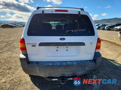 Zdjęcie 6 z 12 samochodu: 2006 FORD ESCAPE XLT VIN:1FMYU93126KB07933 - miniatura