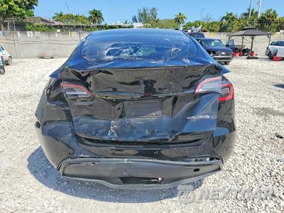 Zdjęcie 6 z 12 samochodu: 2022 TESLA MODEL Y VIN:7SAYGDEF7NF517813 - miniatura