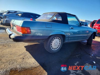 Trzecie zdjęcie samochodu z tyłu: 1987 MERCEDES-BENZ 560 SL VIN:WDBBA48D9HA064479 - miniatura