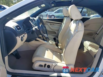 Zdjęcie 7 z 13 samochodu: 2012 VOLKSWAGEN EOS LUX VIN:WVWFW7AH3CV003312 - miniatura