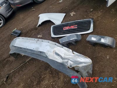 Zdjęcie 12 z 13 samochodu: 2022 GMC SAVANA G2500 VIN:1GTW7AFP9N1166759 - miniatura