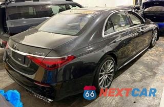 Czwarte zdjęcie samochodu z boku: 2022 MERCEDES-BENZ S 580 4MATIC VIN:W1K6G7GBXNA121955 - miniatura