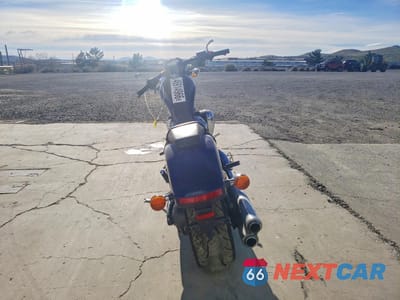 Czwarte zdjęcie samochodu z boku: 2019 HONDA VT1300 CX VIN:JH2SC6122KK400238 - miniatura