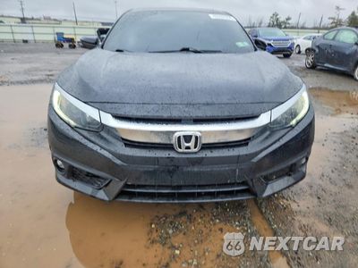 Piąte zdjęcie samochodu w środku: 2017 HONDA CIVIC EX VIN:19XFC2F76HE227634 - miniatura