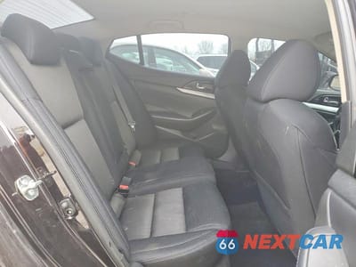 Zdjęcie 10 z 12 samochodu: 2017 NISSAN MAXIMA 3.5 S VIN:1N4AA6AP9HC367642 - miniatura