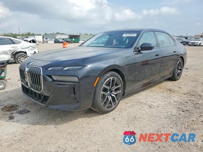 2023 BMW 740 I WBA23EH00PCM21708 - główne zdjęcie licytacji z USA - miniatura