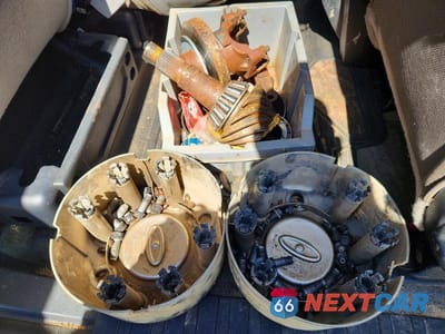 Zdjęcie 13 z 13 samochodu: 2019 FORD F350 XLT DRW 6.7L V8 TDSL EXT CAB VIN:1FT8X3CT2KEC44616 - miniatura