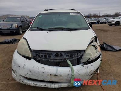 Piąte zdjęcie samochodu w środku: 2008 TOYOTA SIENNA LE 8-PASSENGER VIN:5TDZK23C88S184292 - miniatura