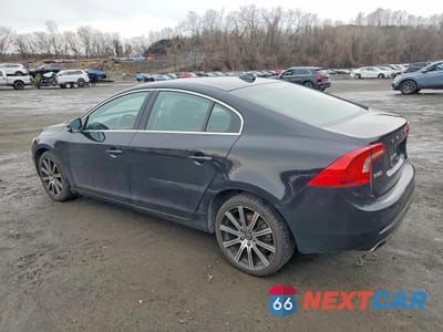 Drugie zdjęcie samochodu z przodu: 2017 VOLVO S60 PREMIER VIN:LYV402HK7HB137356 - miniatura