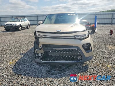 Piąte zdjęcie samochodu w środku: 2020 KIA SOUL EX VIN:KNDJ33AU2L7043765 - miniatura