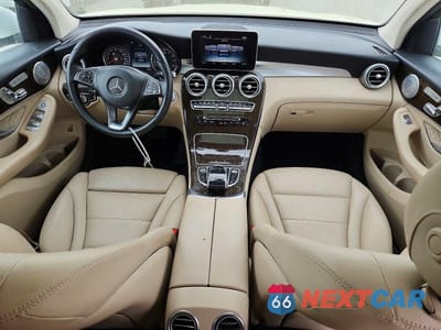 Zdjęcie 8 z 13 samochodu: 2017 MERCEDES-BENZ GLC COUPE 300 4MATIC VIN:WDC0J4KBXHF151904 - miniatura