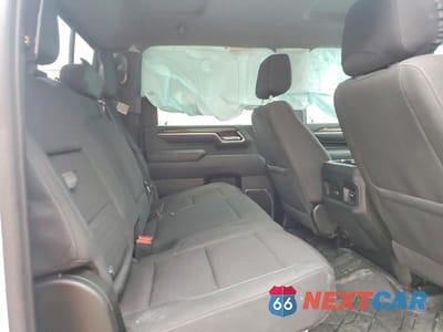 Zdjęcie 10 z 12 samochodu: 2025 CHEVROLET SILVERADO K2500 HEAVY DUTY LT VIN:1GC4KNEY5SF121159 - miniatura
