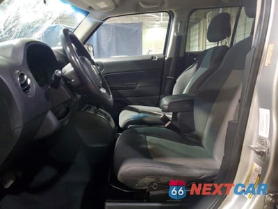 Zdjęcie 7 z 13 samochodu: 2011 JEEP PATRIOT SPORT VIN:1J4NF1GB4BD277399 - miniatura