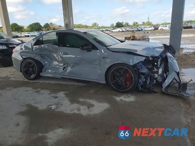 Czwarte zdjęcie samochodu z boku: 2026 MERCEDES-BENZ CLA AMG 45S 4MATIC VIN:W1K5J5EB6TN593337 - miniatura