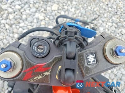 Zdjęcie 7 z 8 samochodu: 2009 SUZUKI GSX-R600 VIN:JS1GN7EA992100832 - miniatura