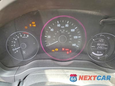 Zdjęcie 9 z 13 samochodu: 2017 HONDA HR-V VIN:3CZRU5H75HM715028 - miniatura