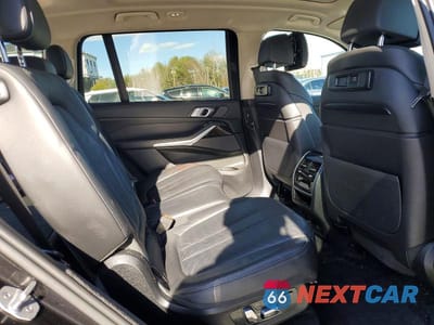 Zdjęcie 11 z 14 samochodu: 2020 BMW X7 XDRIVE40I VIN:5UXCW2C0XL9A03105 - miniatura