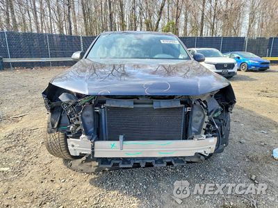Piąte zdjęcie samochodu w środku: 2017 AUDI Q7 PREMIUM PLUS VIN:WA1LHAF7XHD054954 - miniatura