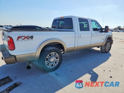 Trzecie zdjęcie samochodu z tyłu: 2013 FORD F250 SUPER DUTY VIN:1FT7W2BT0DEA31547 - miniatura