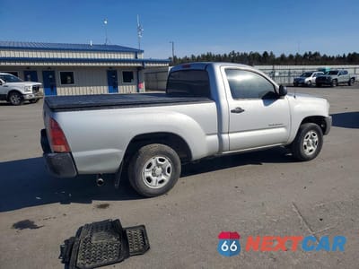 Trzecie zdjęcie samochodu z tyłu: 2005 TOYOTA TACOMA BASE VIN:5TENX22N25Z118872 - miniatura