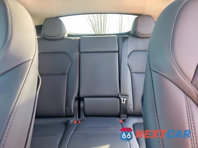 Zdjęcie 10 z 13 samochodu: 2026 TESLA MODEL Y VIN:7SAYGDEE5TF371237 - miniatura