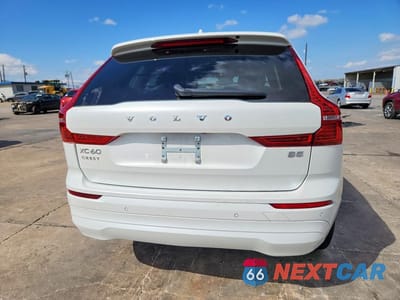 Zdjęcie 6 z 12 samochodu: 2023 VOLVO XC60 CORE VIN:YV4L12DK8P1260939 - miniatura