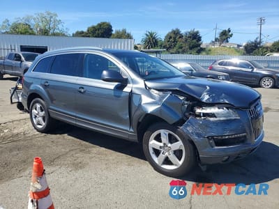 Czwarte zdjęcie samochodu z boku: 2013 AUDI Q7 PREMIUM PLUS VIN:WA1LGAFE9DD017079 - miniatura